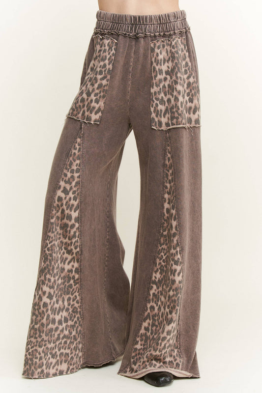 Mineral Washed Leopard Animal Print Flare Pants HP5783P1