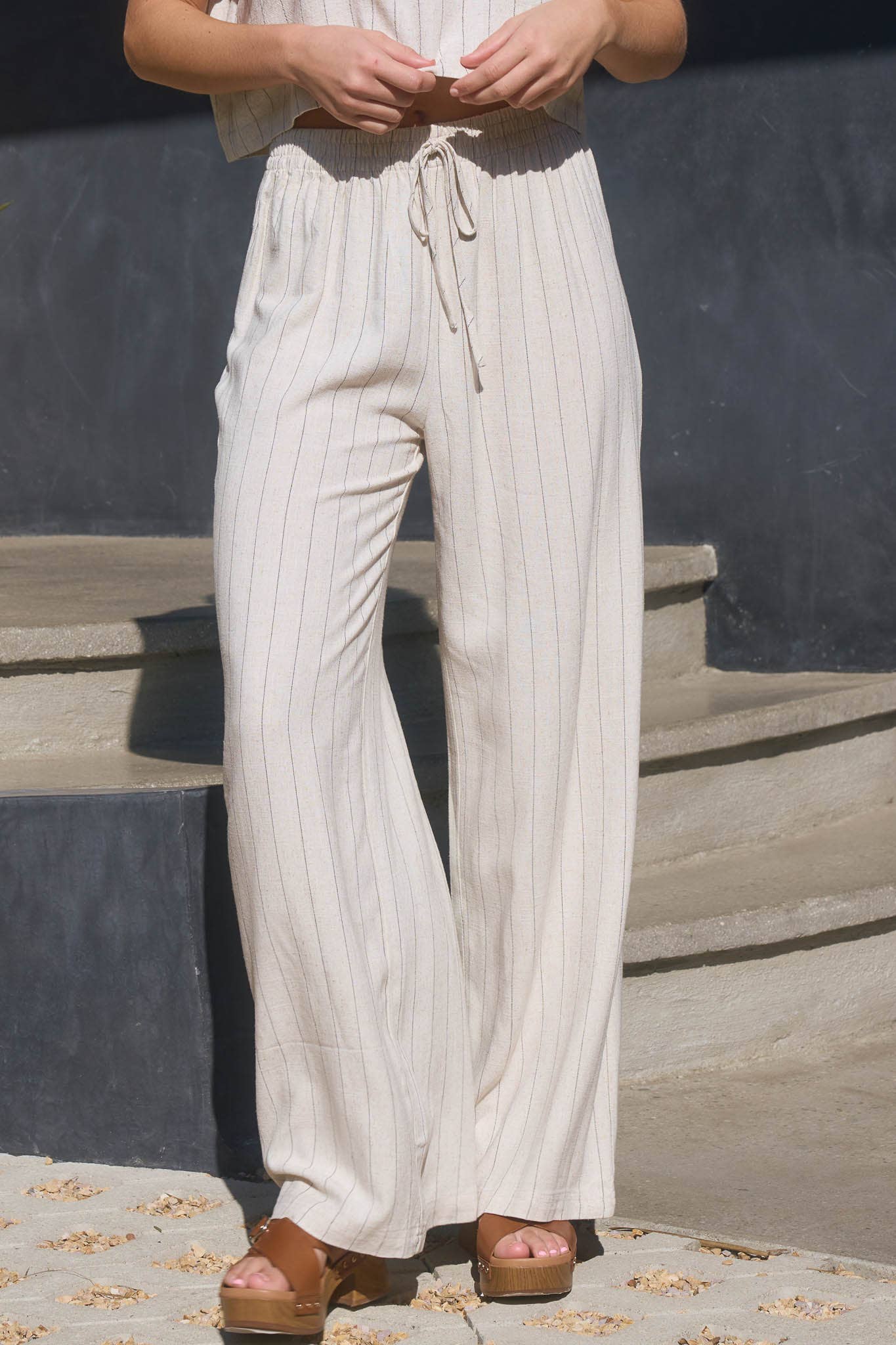 DRAWSTRING PINSTRIPE WIDE LEG LINEN PANTS
