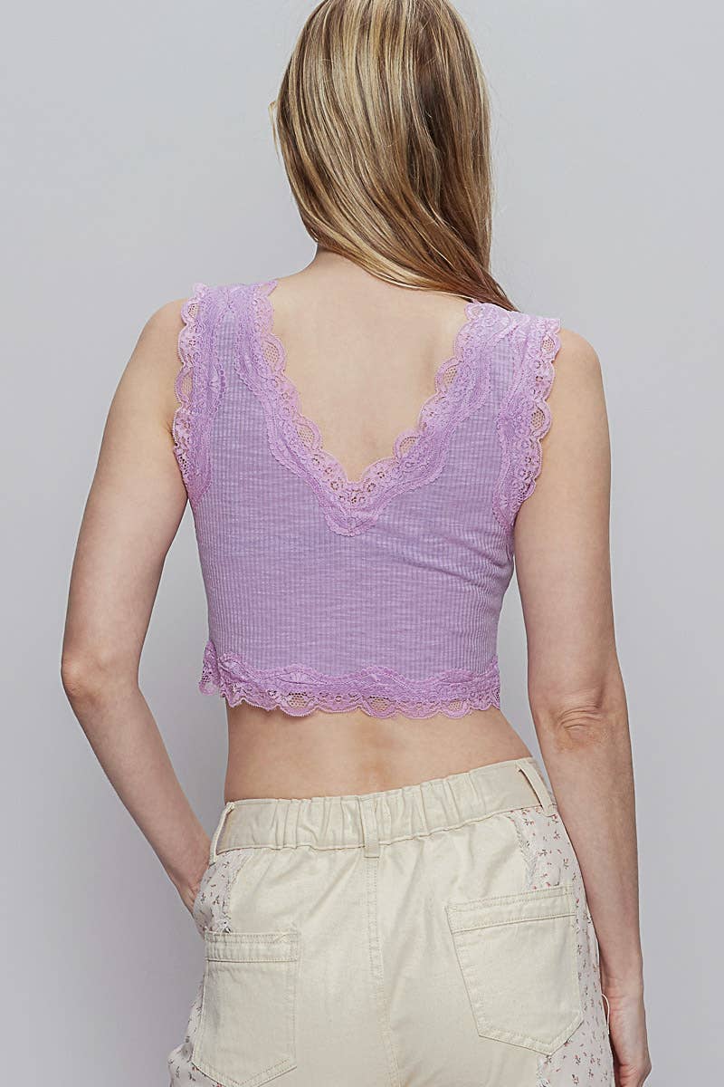 V-neck sleevless lace detail solid tank top