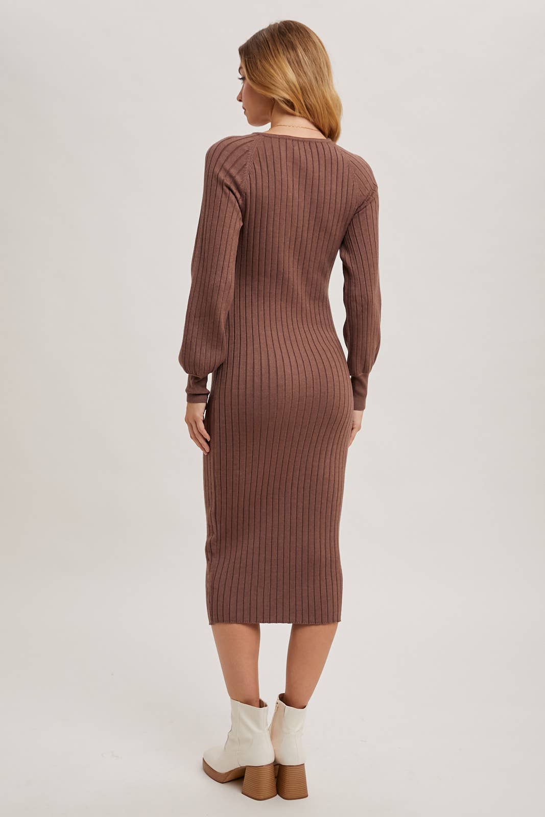 V-NECK RIBBED KNIT SWEATER MIDI DRESS
