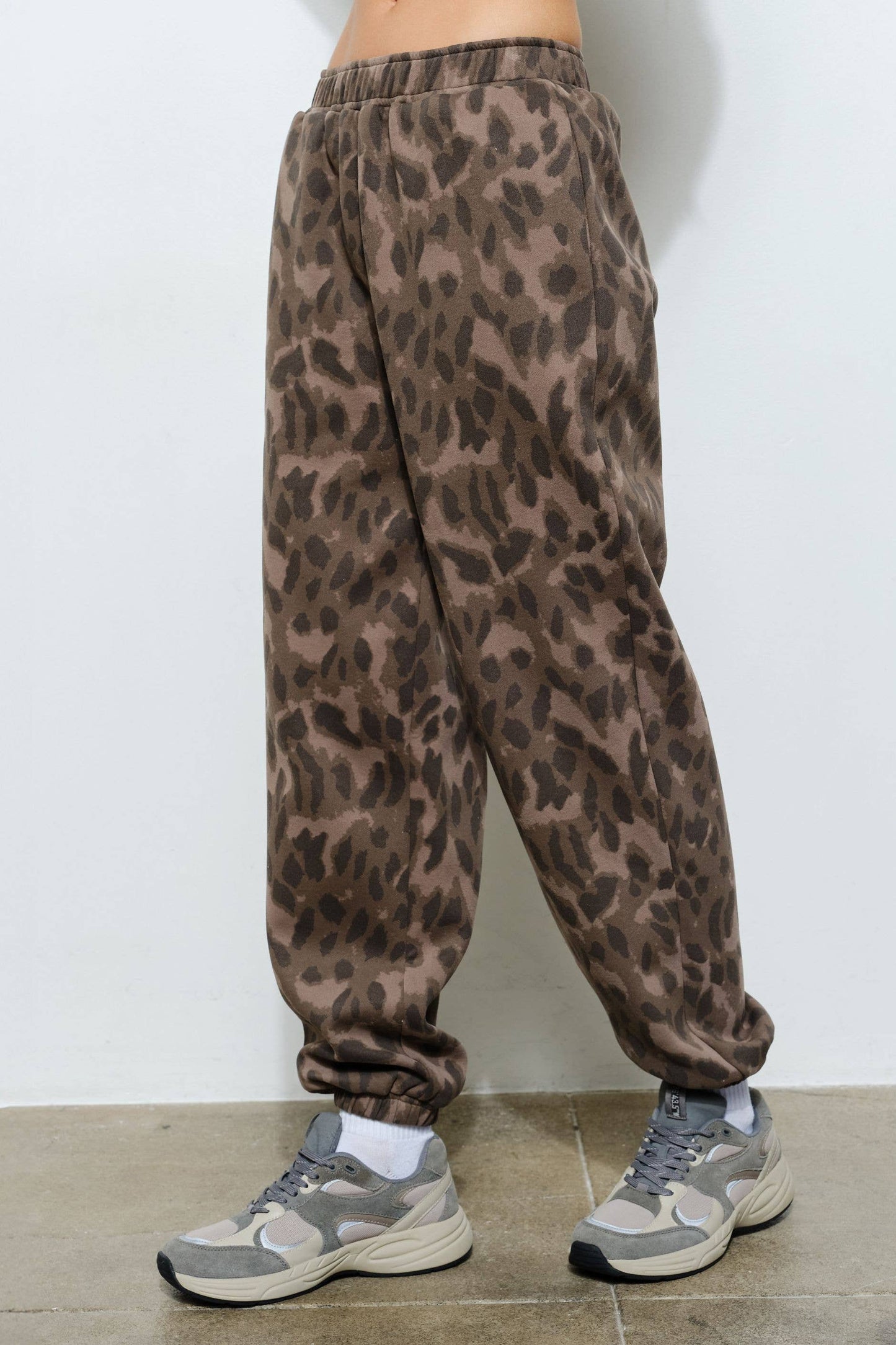 ANNE LEOPARD JOGGERS - Trendy, Comfy, Casual