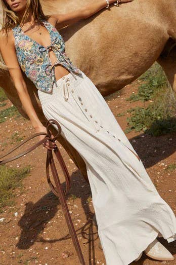 Ribbon bow tie front closure Floral halter top