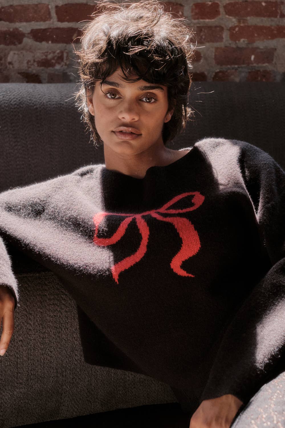 Solid Contrasting Ribbon-Bow Knit Sweater